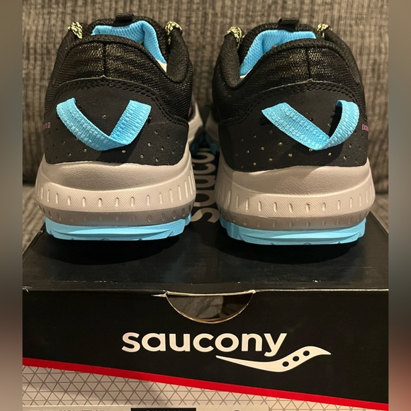 Saucony Women's Excursion TR15 Athletic Shoes size 9 new in box black purple - Picture 6 of 9